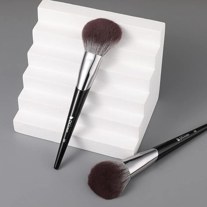 DUcare Powder Brush for Loose Powder - Fluffy Makeup Brushes with Soft Synthetic Bristles for Setting Powder/Blush/Highlighter, Large Face Makeup Brush for Flawless Application-GlimoraGlow
