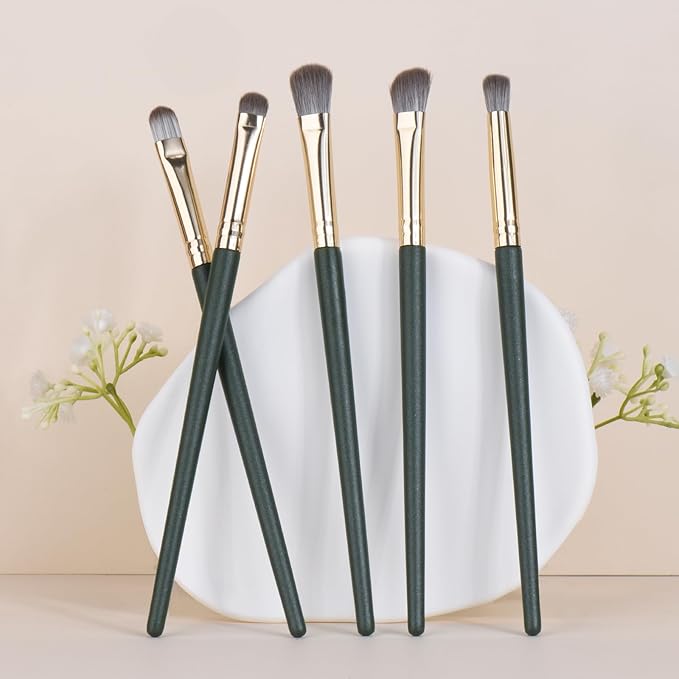 Eyeshadow Makeup Brushes Set with Case 5 PCS Soft Synthetic Hairs Eye Makeup Brushes for Blending Eyebrow Eyeliner Eyeshadow (Green)-GlimoraGlow