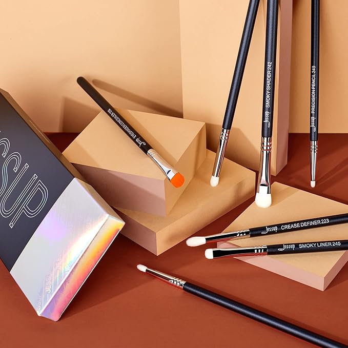 Jessup Eyeshadow Brush Set 7pcs Fluffy Eye Makeup Brushes for Eye Shadow Blending Shader Crease Concealer Black T334-GlimoraGlow