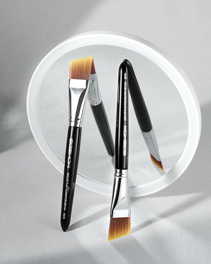 EIGSHOW Flat Foundation Brush, Vegan Synthetic Bristles, Streak Free Application, Face Makeup Brush For Blending Liquid, Cream, Face Mask (E870B)-GlimoraGlow