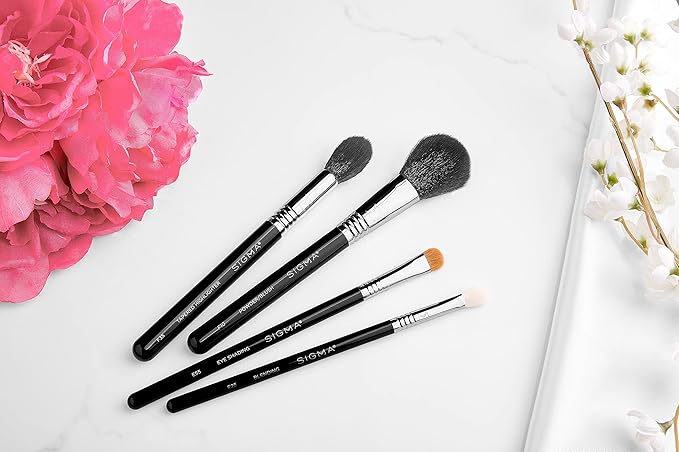Sigma Beauty Professional F35 Tapered Highlighter synthetic Face Makeup Brush with SigmaTech® fibers for Highlighting and Contouring-GlimoraGlow