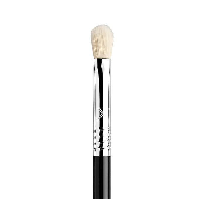 Sigma Beauty Professional E27 Detail Eyeshadow Blending Brush – Eyeshadow Application and Blending Brush - Apply Pigment and Blend Harsh Lines for a Well Blended Effect (1 Brush)-GlimoraGlow