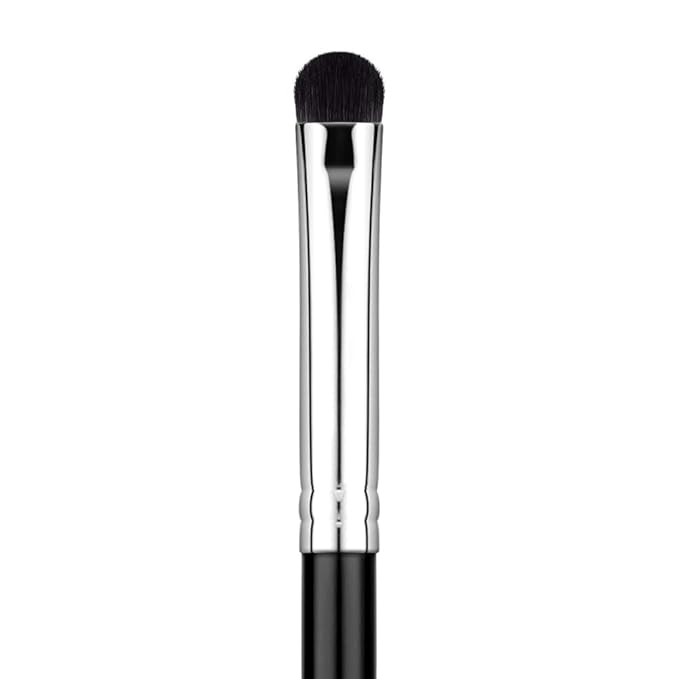 Curved Smudge Eyeshadow Brush, EIGSHOW Small Round Top Blending Eye Shadow with Synthetic Bristles for Smokey Cat Eye Makeup (E832)-GlimoraGlow