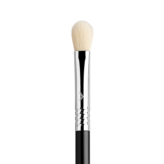 Sigma Beauty Professional E25 Eyeshadow Blending Brush – Professional Eyeshadow Brush for Seamless Eyeshadow Blending, Softens Dramatic Edges & Harsh Lines for a Well Blended Effect (1 Brush)-GlimoraGlow