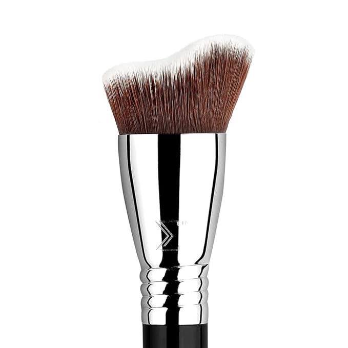 Sigma Beauty Curved Kabuki-F83-GlimoraGlow