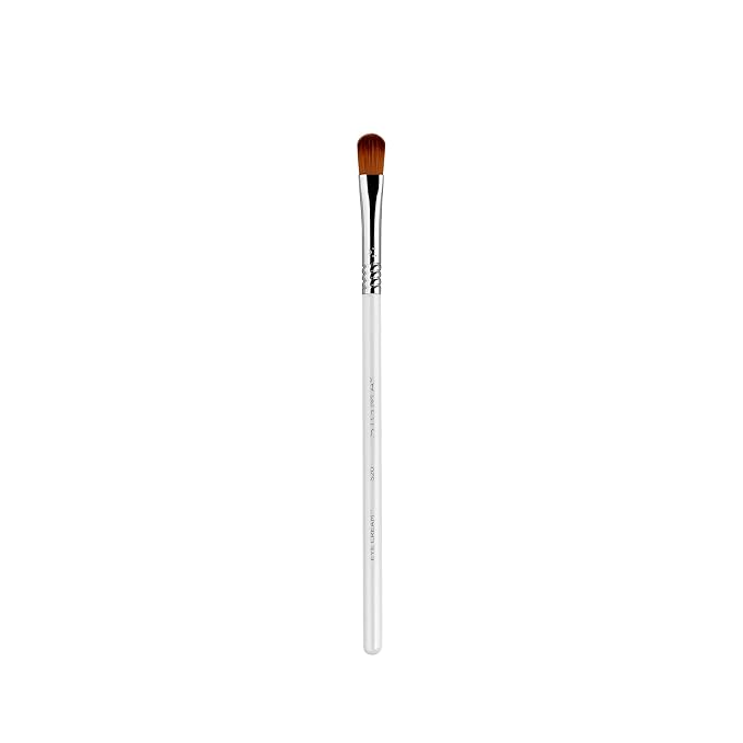 Sigma Beauty S20 Eye Cream Skincare Brush – Skincare Tool for Applying Skincare Products to Face and Skin, Gentle Eye Cream Brush Applicator for Eye Creams and Eye Makeup Primer (1 Pc)-GlimoraGlow