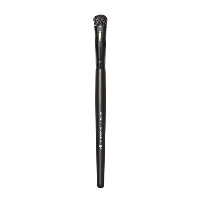 e.l.f. Eyeshadow "C" Brush, Curved Eyeshadow Brush For Blending & Diffusing, Helps Create The Perfect Smoky Eye, Vegan & Cruelty-Free-GlimoraGlow
