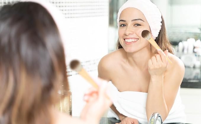 8pcs Gold Makeup Brush Set for All Skill Levels Easy Clean Soft Lint Free Brushes Travel Friendly Kit Foundation Powder Eyeshadow Blush Contour-GlimoraGlow