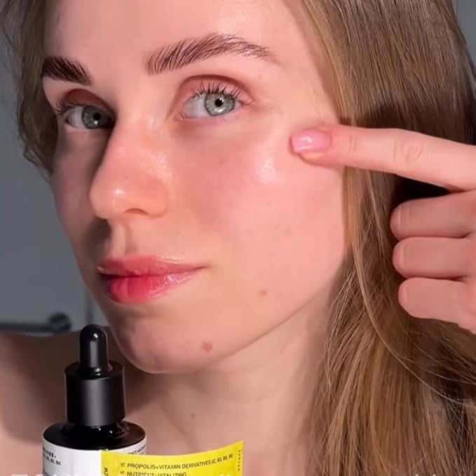 TOUN28 Propolis Vitamin C B3 B5 B6 Serum 1.01 fl.oz / 30ml | Nutrient Face Serum for Dry and Tired Skin | With Propolis and Pure Vitamin C | Allergen-free and Cruelty-free-GlimoraGlow