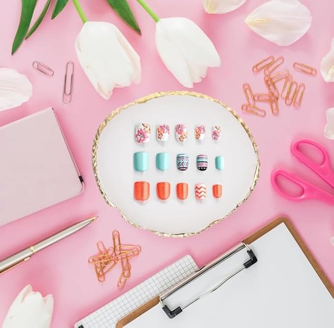 1Pc White Resin Nail Art Palette Makeup Mixing Palette Gold Edge Nail Art Tool Gel Design Nail Art Makeup Mixing Tray DIY,Nail Art and Polish,Beauty and Personal Care,Foot, Hand and Nail Care-GlimoraGlow