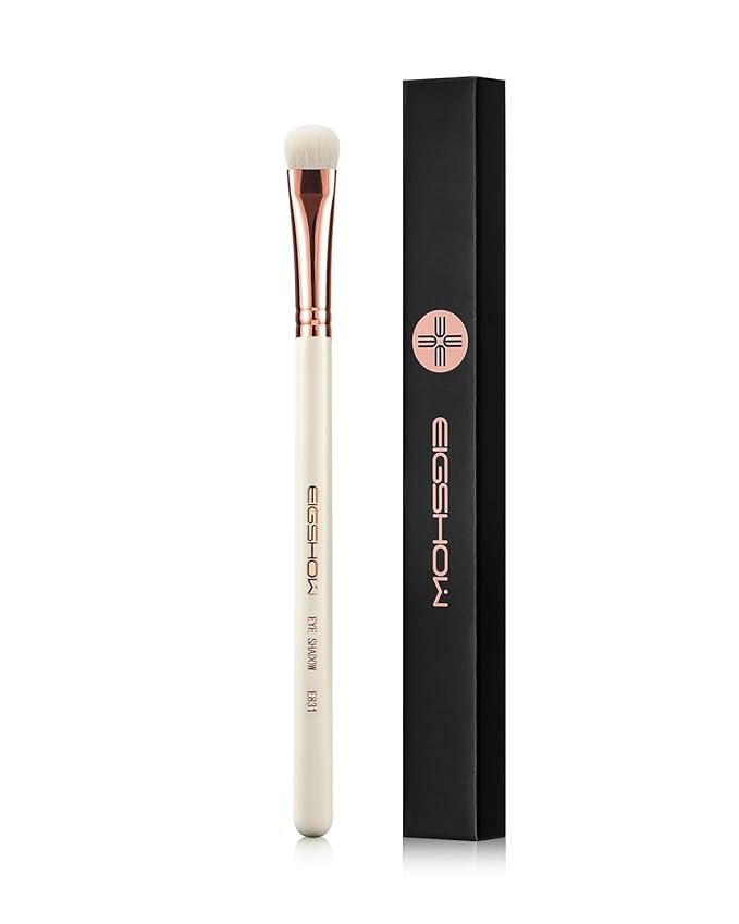 Eyeshadow Brush, EIGSHOWBEAUTY Professional Eye Shadow Brush with Saikoho Goat Hair, Premium Eye Makeup Brush For Blending, Smudging, Shading (E831)-GlimoraGlow
