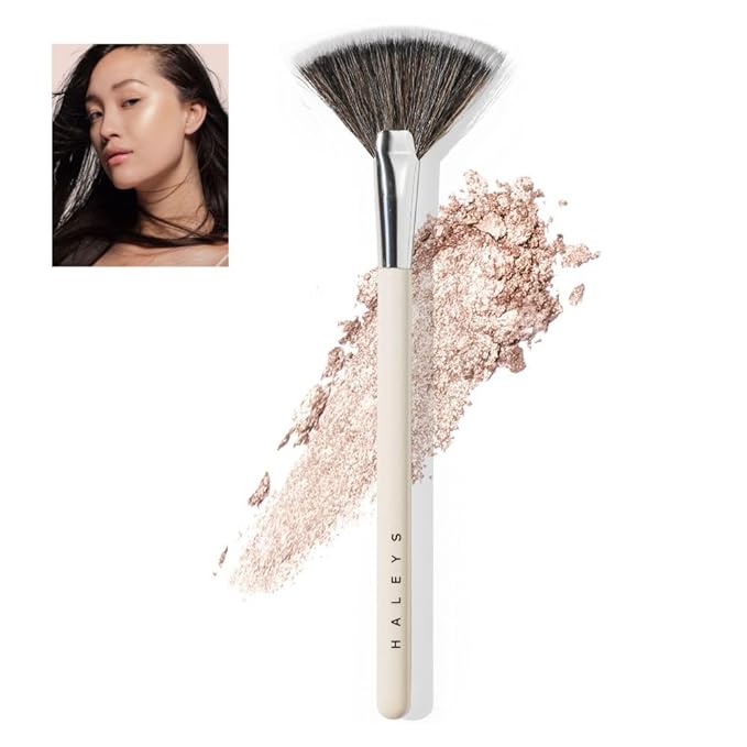 HALEYS Fan Brush VEGAN+CRUELTY-FREE, Sustainable Wood, Vegan Bristles for Airbrushed Finish, For highlighter application, Streak-free, Perfect Blending, Blurs, Smooths with Control-GlimoraGlow