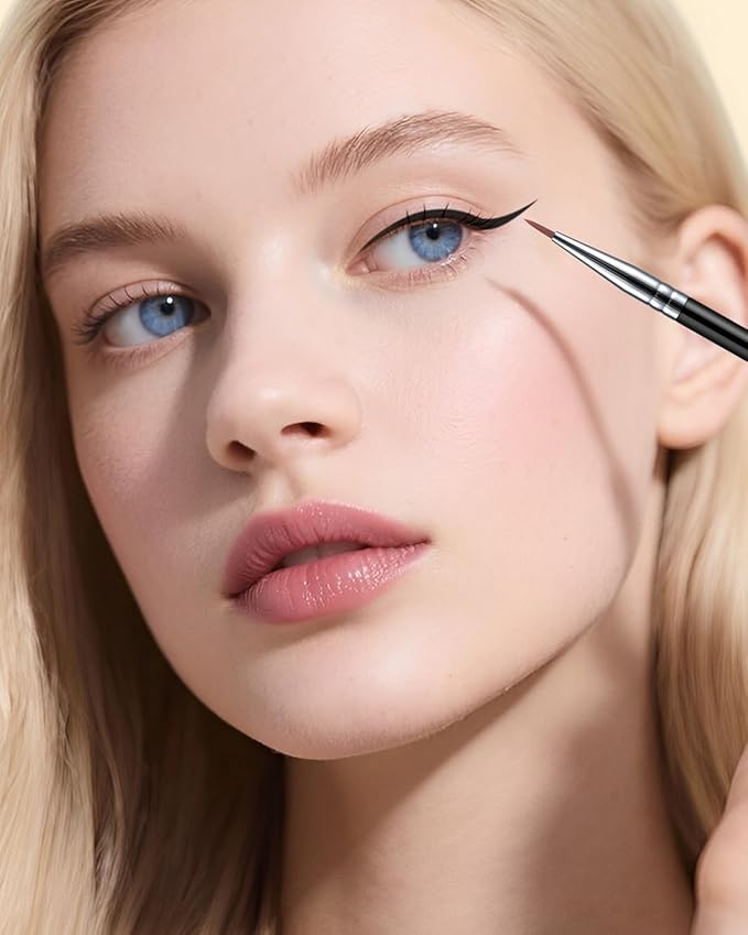 Eyeliner Brush Ultra Fine Point Premium Gel Eyeliner Brush Nylon Bristles Professional Makeup Tools for Lquid Powder And Paste Black (E819)-GlimoraGlow