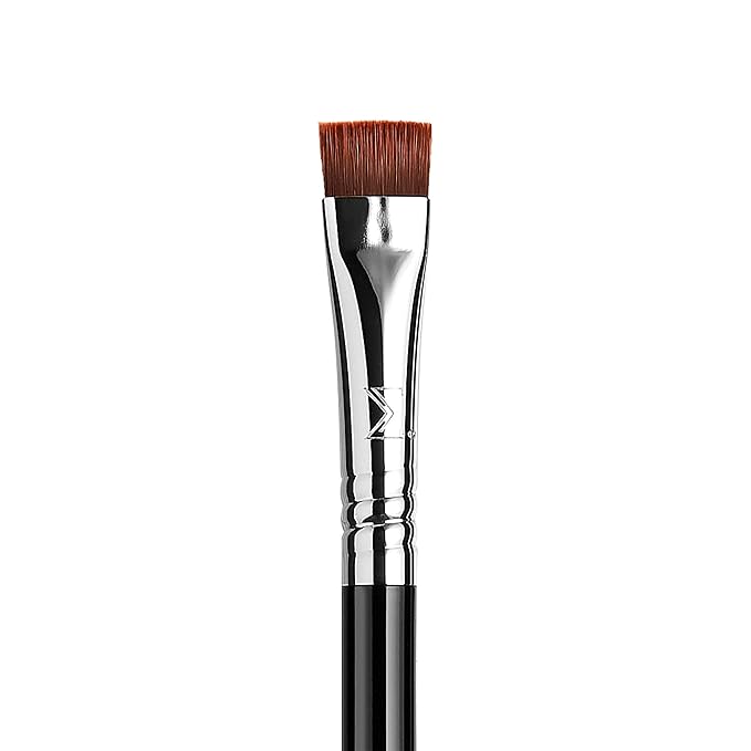 Sigma Beauty E15 Flat Definer Brush – Flat-Angled Professional Makeup Brush for Sharp, Defined Makeup Application, Eyeliner Brush Adapts to Liquid, Gel, & Powder Eye Makeup (1 Brush)-GlimoraGlow