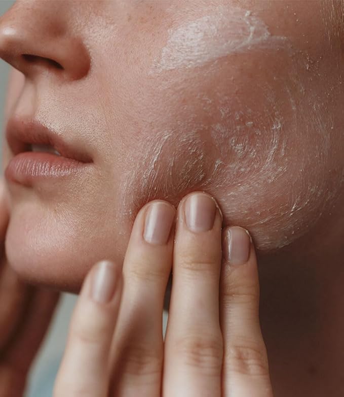 Aesop Purifying Facial Exfoliant Paste | Refresh, Cleanse, Soften Skin | Cream Based Cleanser Enhanced With Fine Quartz, Rosemary Leaf, Lactic Acid | 2.6oz / 75mL-GlimoraGlow