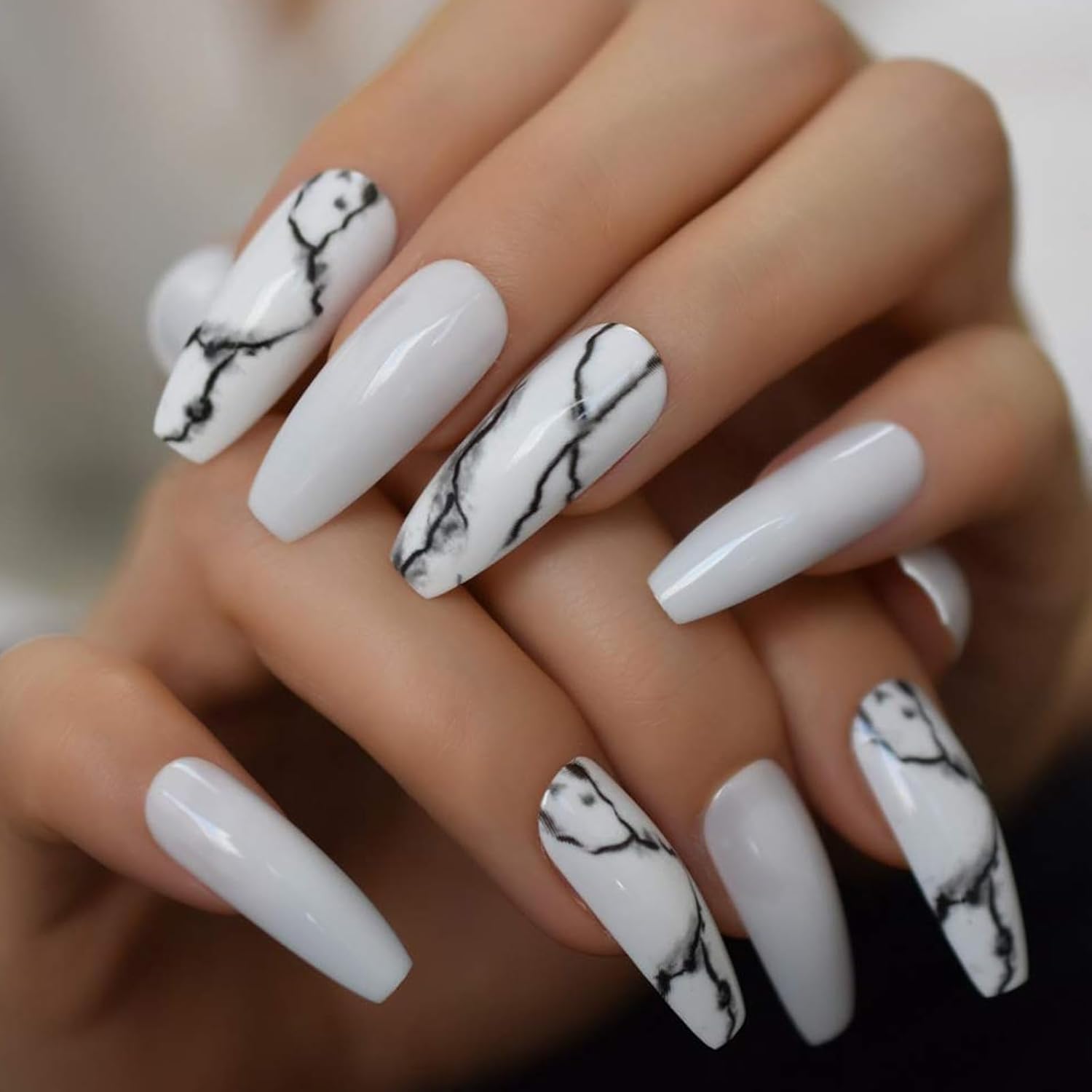 20Pcs Nail Art Brushes Tool Set, Nail Art Double-End Tools, Nail Liner Brushes, Silicone Pen Dotting Pen Tools Nail Art Kit for Home Nail Art DIY Salon Use-White-GlimoraGlow