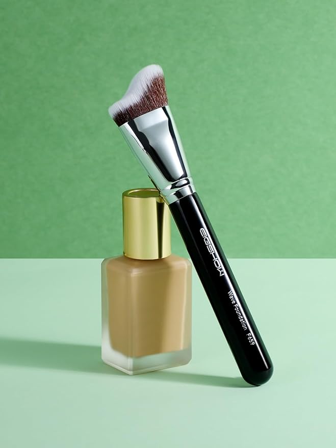 EIGSHOW Foundation Brush with Wave Shaped Head for Liquid, Cream, Powder Blending Cheekbones Jawline, Large Premium Dense Synthetic Bristles (F659)-GlimoraGlow