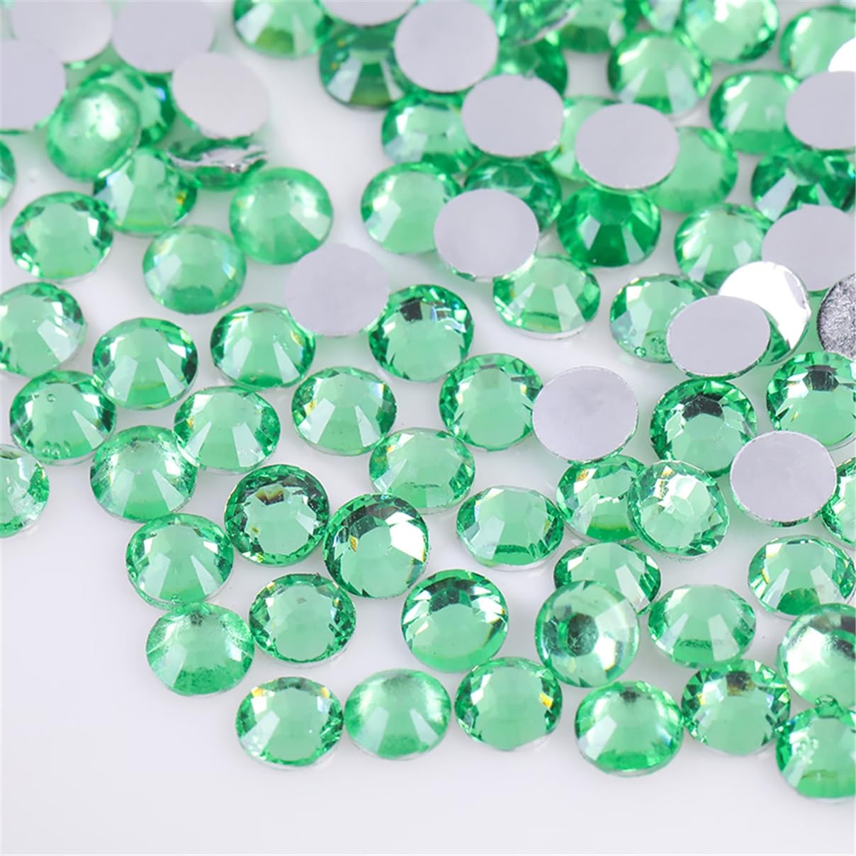 1000 Pieces SS20 5mm Flatback Rhinestones Clear Glass Round Gems Crystals for Nail Art DIY Crafts Clothes Shoes Bags （Green）-GlimoraGlow