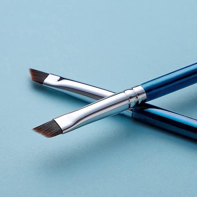 Eyeliner Brush Fine Angled - PRO Precision Gel Eye Liner Makeup Brush -Ultra Thin Slanted Flat Angle - Premium Cruelty Free Synthetic Bristles (E835 Blue)-GlimoraGlow