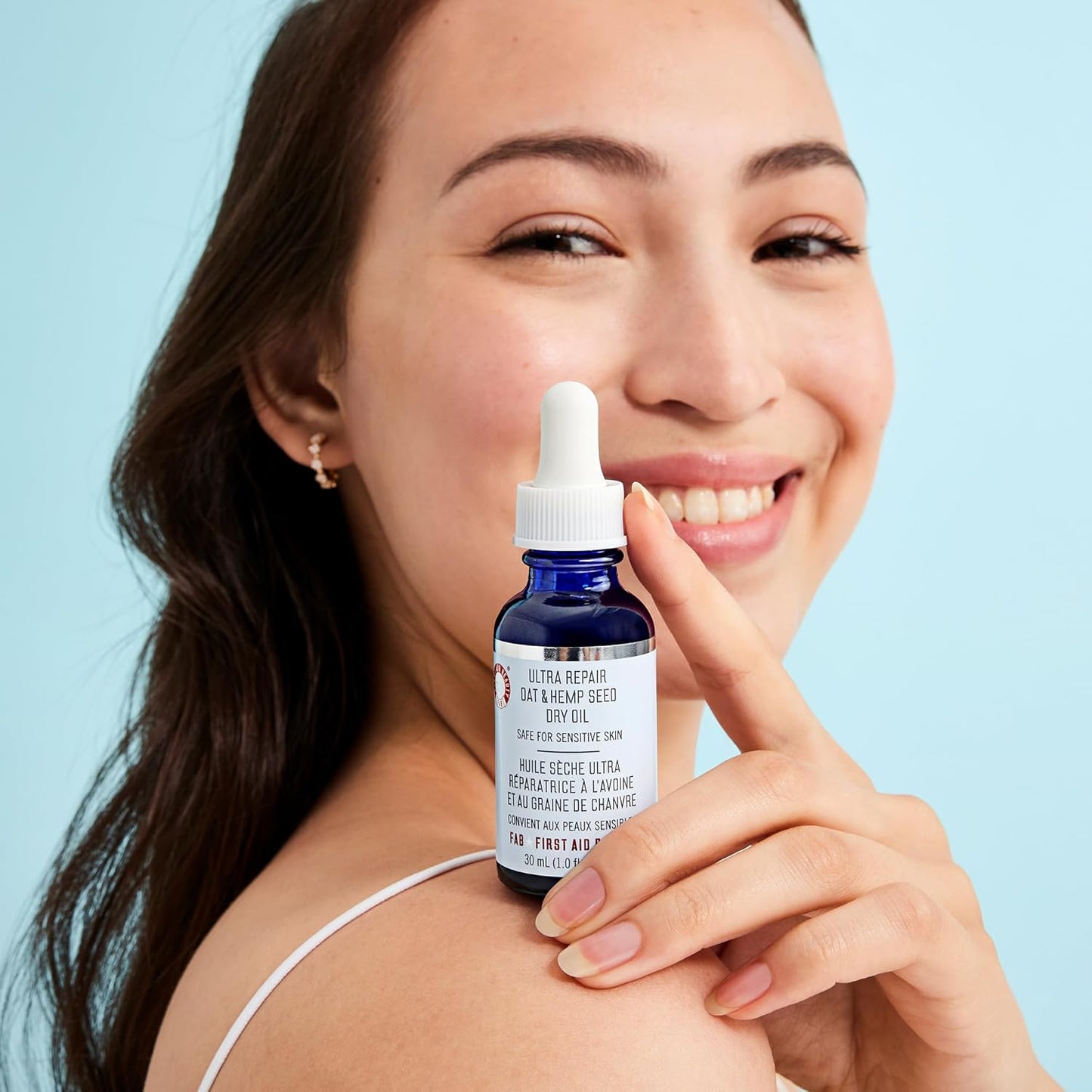 First Aid Beauty Ultra Repair Oat & Hemp Seed Oil – Hydrating, Non-Greasy Facial Oil with Arnica & Colloidal Oatmeal for Redness Relief – Calms Dry, Distressed Skin – Fragrance Free, 1 oz-GlimoraGlow