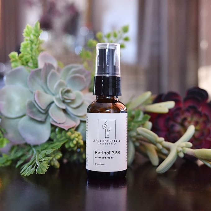 Life Essentials Retinol Serum 2.5% for Wrinkles, Fine Lines, Acne Scars, & Skin Blemishes- Vitamin A + Hyaluronic Acid, Vitamin E, Organic Green Tea, Jojoba Oil - Organic and Natural-GlimoraGlow