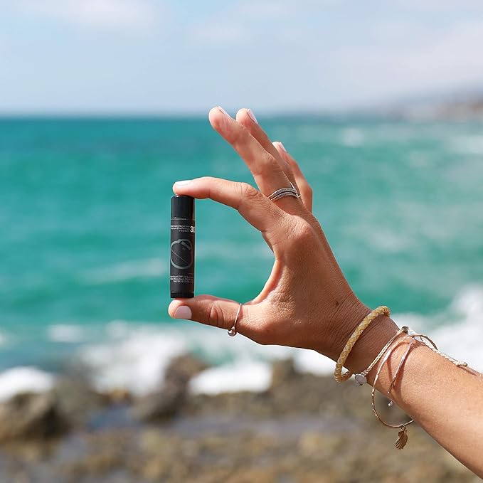 Sun Bum Signature SPF 30 Sunscreen Lip Balm | Vegan and Cruelty Free Broad Spectrum Water Resistant Chapstick with UVA/UVB Protection | .15 oz, Clear (Pack of 2)-GlimoraGlow