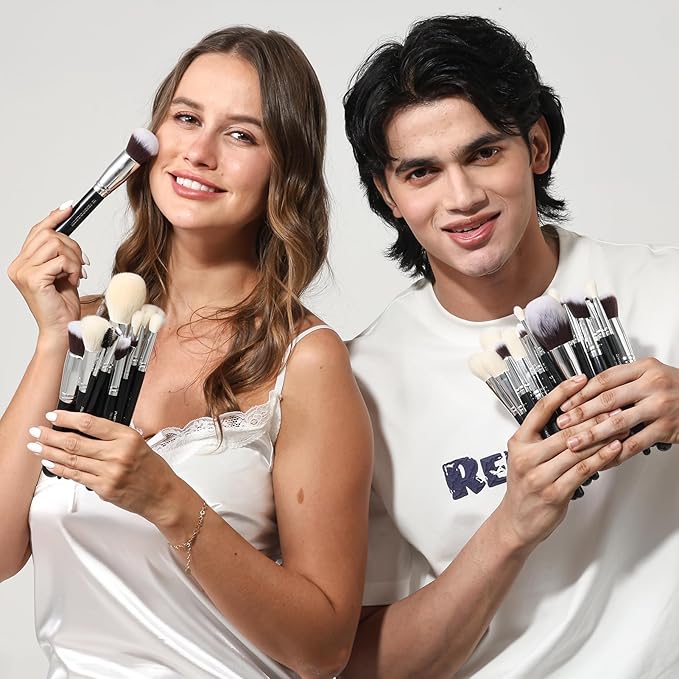 Pro makeup Artist Brushes Set 32Pcs Luxury Goat Hair Horse hair Makeup Brush Set eye and face brushes for every possibility By Bueart Design-GlimoraGlow