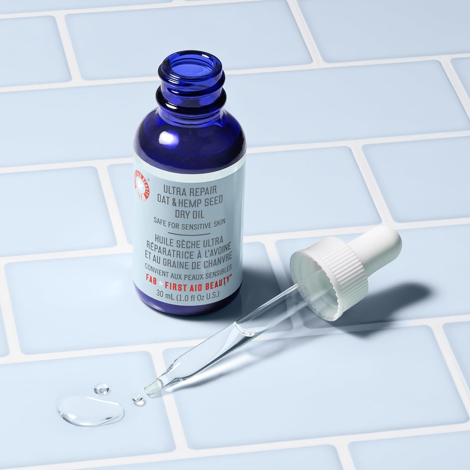 First Aid Beauty Ultra Repair Oat & Hemp Seed Oil – Hydrating, Non-Greasy Facial Oil with Arnica & Colloidal Oatmeal for Redness Relief – Calms Dry, Distressed Skin – Fragrance Free, 1 oz-GlimoraGlow