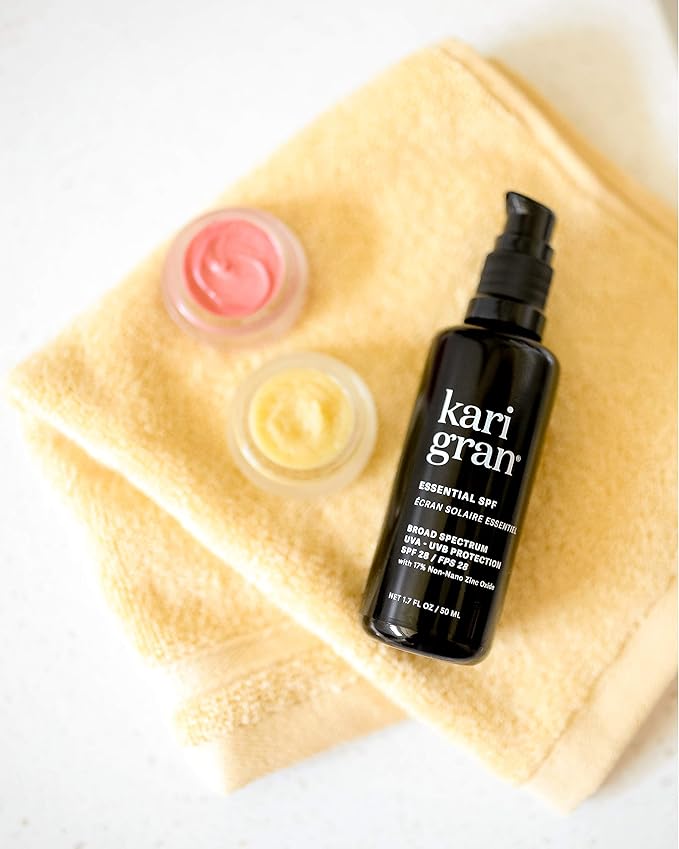 Kari Gran - Natural Essential SPF 30 Moisturizing Facial Sunscreen with Plant-Based Ingredients (1oz / 30ml)-GlimoraGlow