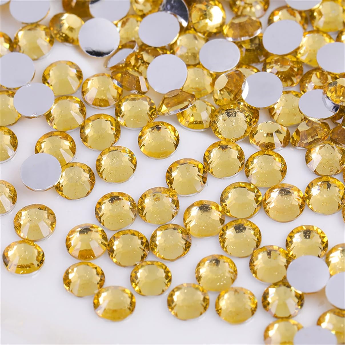 1500 Pieces SS16 4mm Flatback Rhinestones Clear Glass Round Gems Crystals for Nail Art DIY Crafts Clothes Shoes Bags （Crystal Yellow）-GlimoraGlow