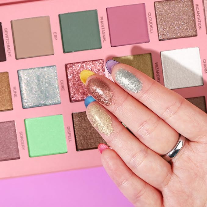 18 Colors Eyeshadow Palette With 7 pcs Soft Brushes Makeup Set High Pigmented Shimmer Matte Metallic Glitter Pink Nude Sage Green Eye Shadow Brush Make Up Kit for Women & Teen, Beginner & Pros-GlimoraGlow