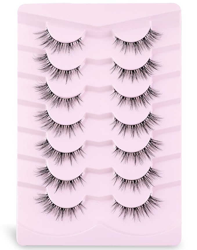 False Eyelashes Cat Eye Lashes Wispy Lashes Fake Lashes Natural Lashes Fake Eyelashes Natural Eyelashes Mink Lashes UP14-GlimoraGlow