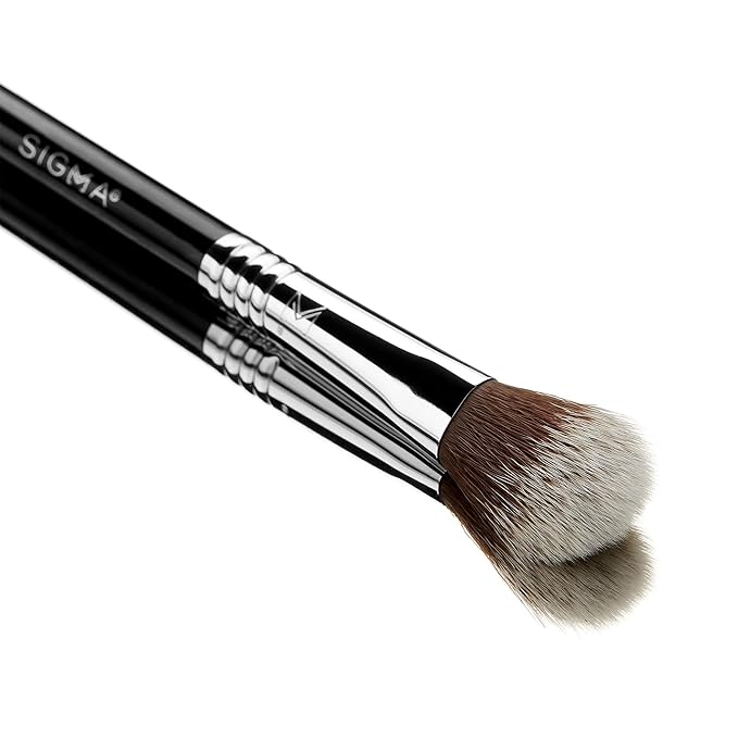 Sigma Beauty Professional F03 High Cheekbone Highlighter™ and Contouring Synthetic Face Makeup Brush with Sigmax® fibers for Buffing and Highlighting Nose, Chin and Cheekbones-GlimoraGlow