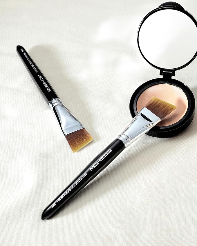 EIGSHOW Flat Foundation Brush, Vegan Synthetic Bristles, Streak Free Application, Face Makeup Brush For Blending Liquid, Cream, Face Mask (E870B)-GlimoraGlow