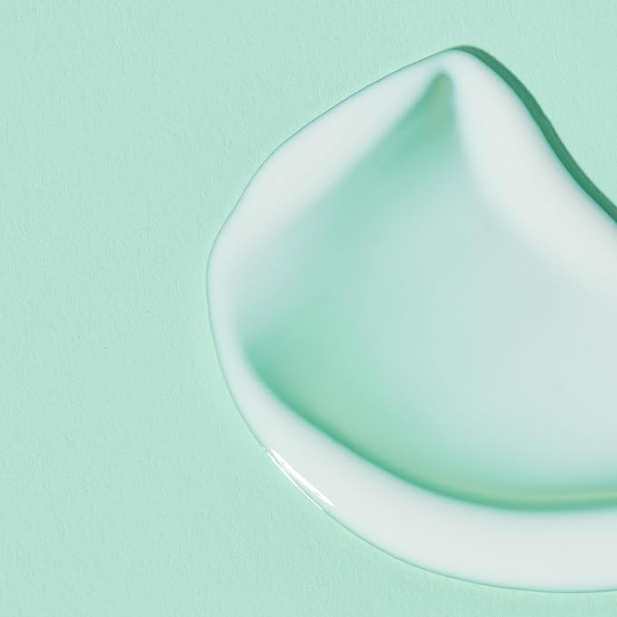 Algenist Sublime Defense Ultra Lightweight UV Defense Fluid SPF50 - Sheer, Oil-Free Face Sunscreen with Vitamin E, Echinacea & Green Tea - Non-Comedogenic & Hypoallergenic Skincare (30ml / 1oz)-GlimoraGlow