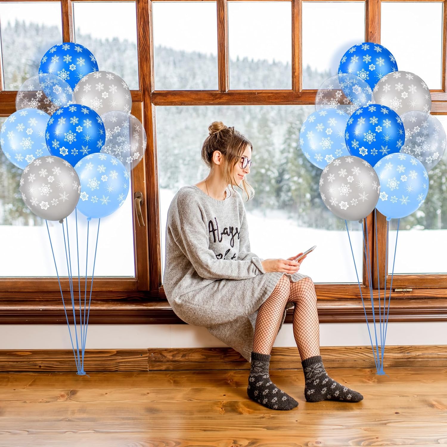 Skylety 40 Pieces Snowflake Balloons Bulk Winter Transparent Snowflake Latex Balloons for Christmas Birthday Wedding Party Decorations(Blue, Macaron Blue, Silver, Clear)