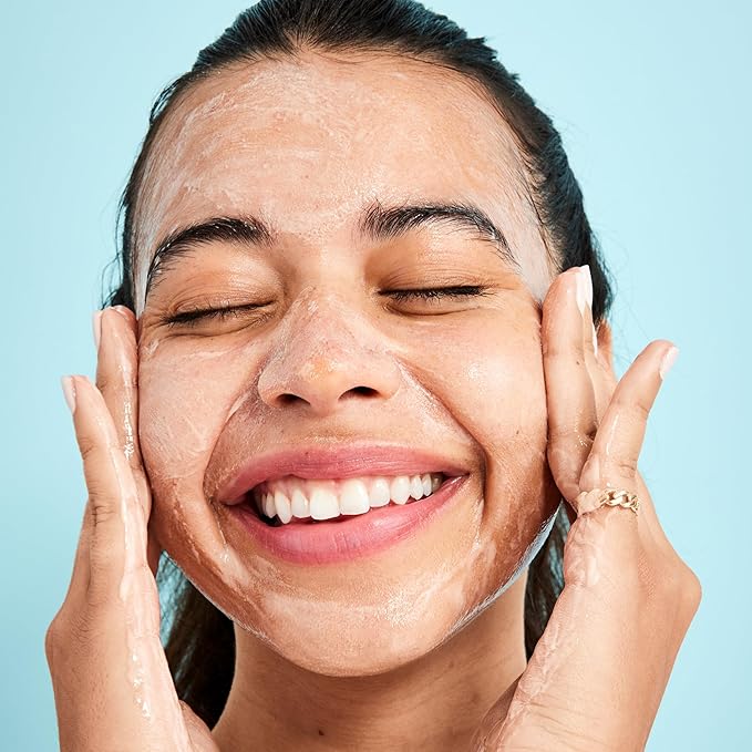 First Aid Beauty - Pure Skin Deep Cleanser with Red Clay, Deep Cleansing Face Wash with Antioxidant Booster for Oily and Blemish-Prone Skin, Reduce Oil & Unclog Pores, Safe for Sensitive Skin, 4.7 oz-GlimoraGlow