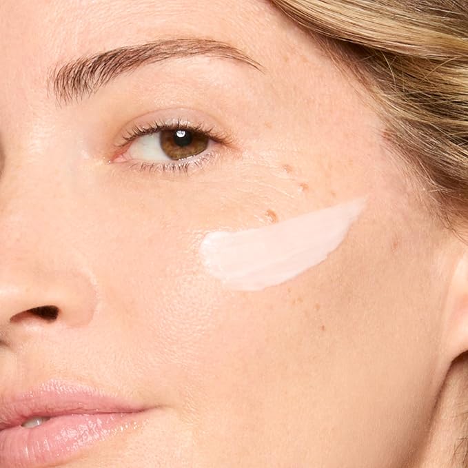 Honest Beauty Sensitive Skin Daily Calm Lightweight Moisturizer | Reduces Redness, Hydrates, + Calms Skin | Hypoallergenic, Fragrance Free, Vegan | 1.7 fl oz-GlimoraGlow