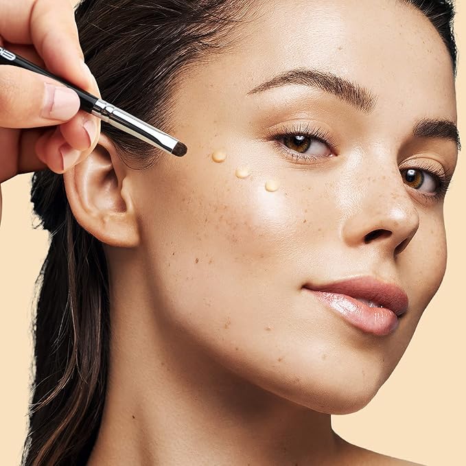 EIGSHOW Concealer Brush, Detail Shader Makeup Brush for Blending Eyeshadow, Concealing Small Blemishes and Imperfections - Precision Application (E867)-GlimoraGlow