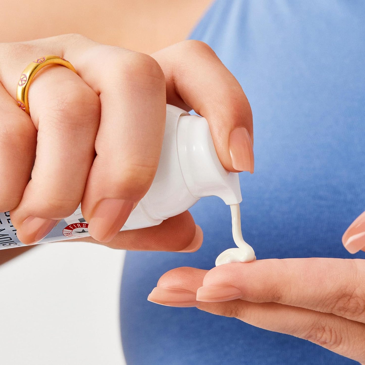 First Aid Beauty Ultra Repair Face Moisturizer with Sunscreen, SPF 30 – 2-in-1 Sun Protection + Daily Hydration – 1.7 oz-GlimoraGlow