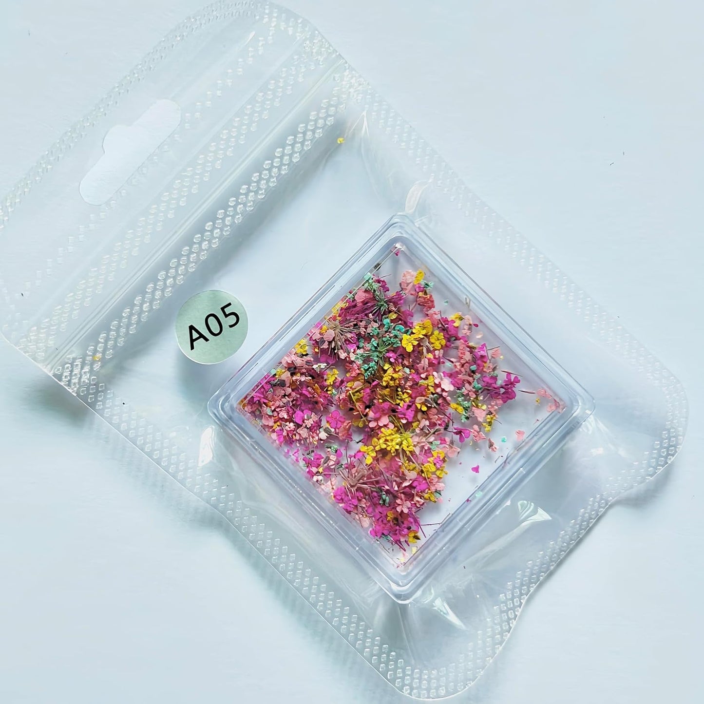 1 Box of Dried Flower Nail Stickers, Colored Dried Flower Nail Stickers, mini Real Flowers, Natural Flowers, 3D Baby's Breath Floral Art, Ladies and Girls DIY Nail Art Decoration-GlimoraGlow