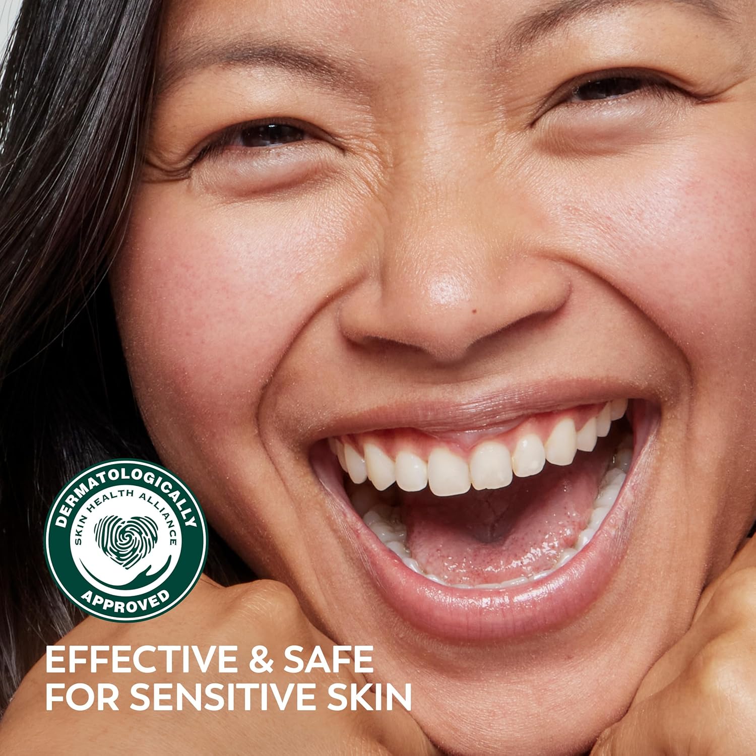 Olay Complete+ Face Moisturizer with Sunscreen SPF 40, For Sensitive Skin, Broad Spectrum Sun Protection, Fragrence-Free - No White Cast on All Tones, Nourishes Moisture Barrier - Ceramides, 6 Oz-GlimoraGlow